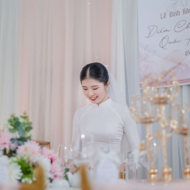 Lễ Đính Hôn Mộng Mơ